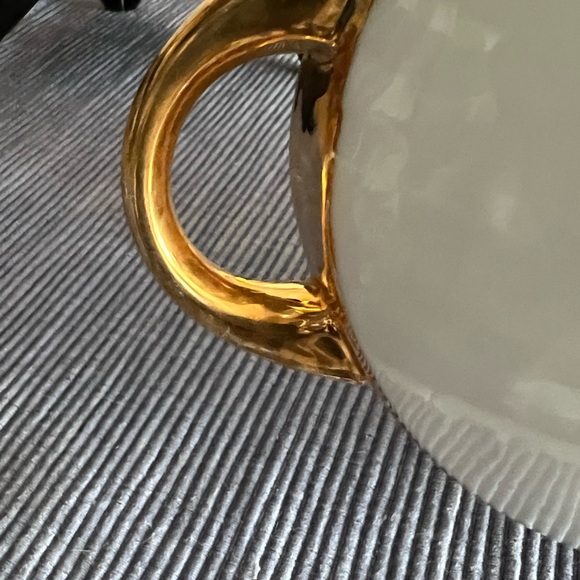 Vntg. 18k gold Royal LB Bavaria Oval casserole.used. Good for decoration . - Picture 12 of 16